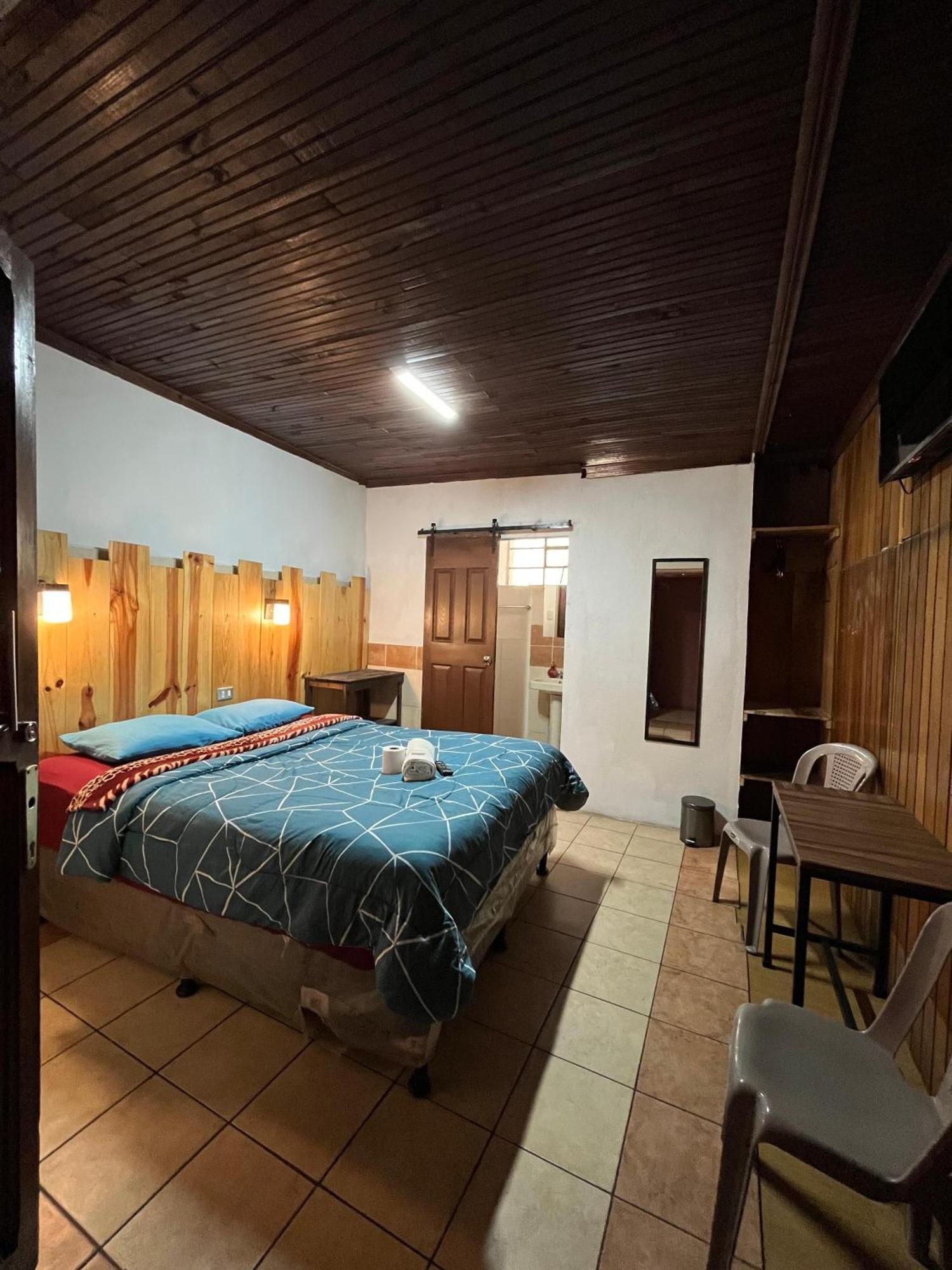 Hostal Choja Quetzaltenango Exterior photo